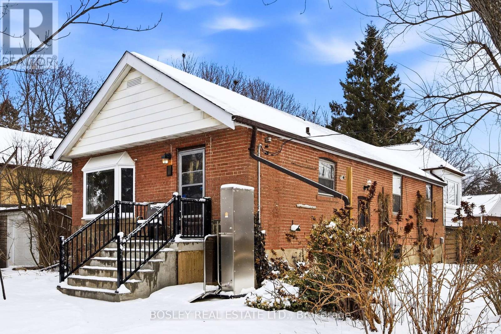 1 EAST HAVEN DRIVE, Toronto, Ontario