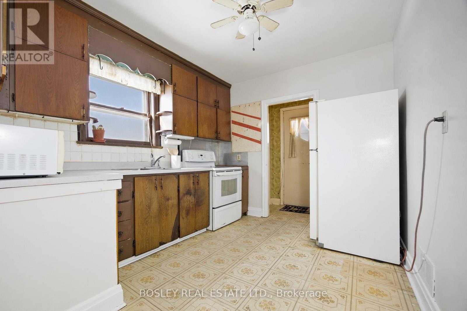 1 East Haven Drive, Toronto, Ontario  M1N 1L8 - Photo 9 - E12909234