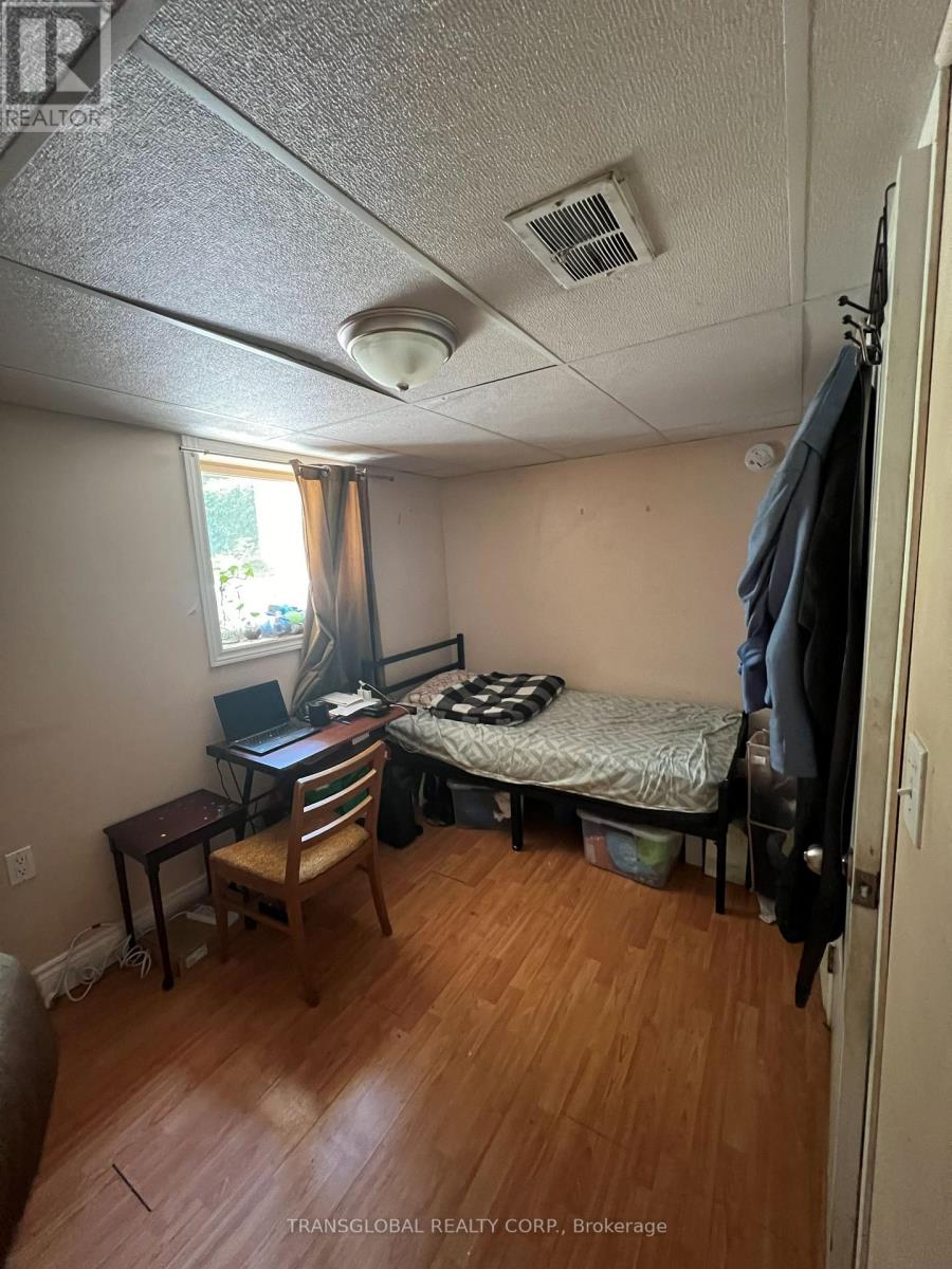 77 Wye Valley Road, Toronto (Dorset Park), Ontario  M1P 2A7 - Photo 16 - E12909254