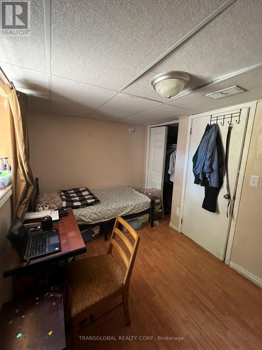 77 Wye Valley Road, Toronto (Dorset Park), Ontario  M1P 2A7 - Photo 17 - E12909254