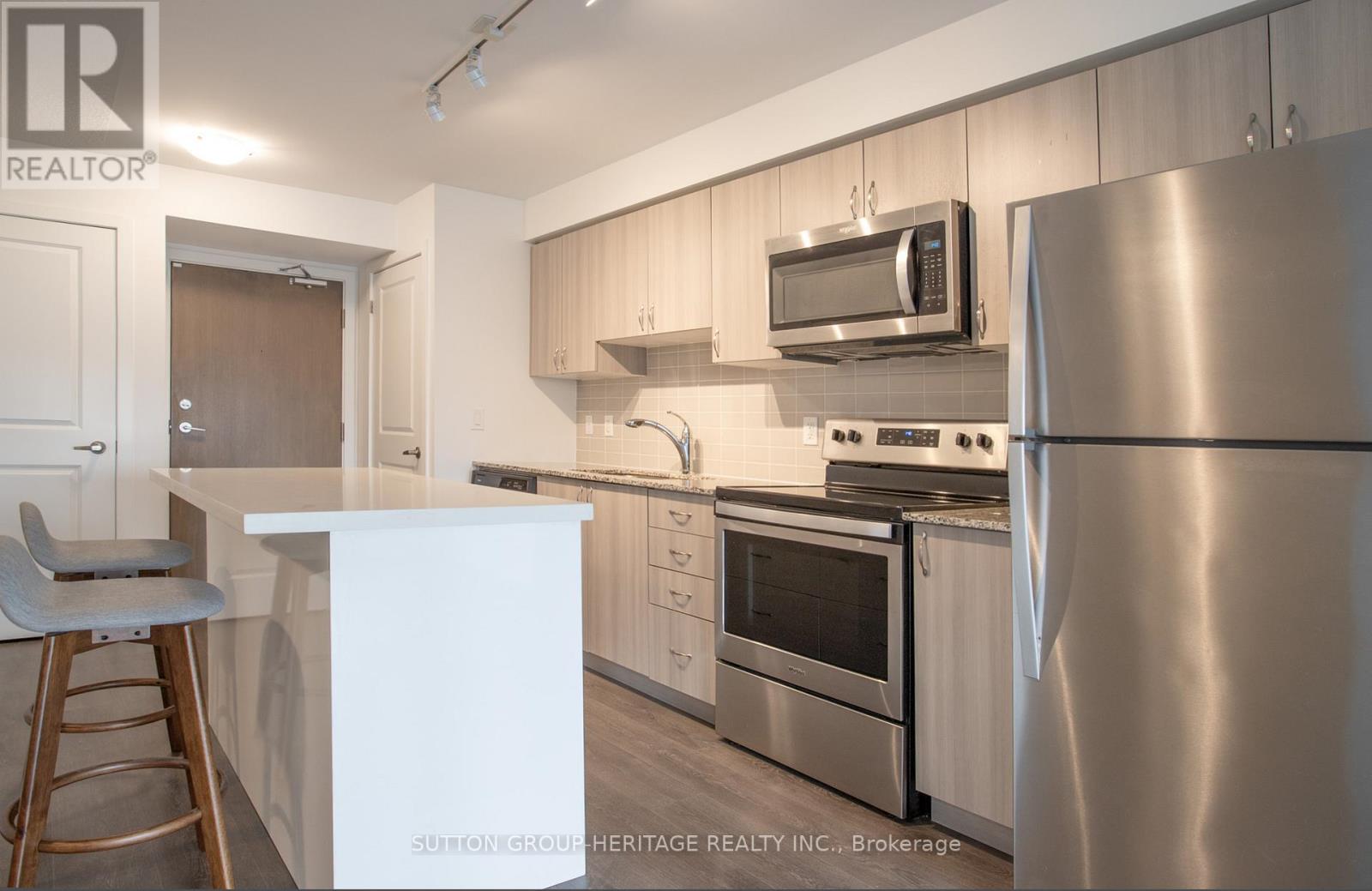 203 - 1255 Bayly Street, Pickering (Bay Ridges), Ontario  L1W 0B6 - Photo 11 - E12909294