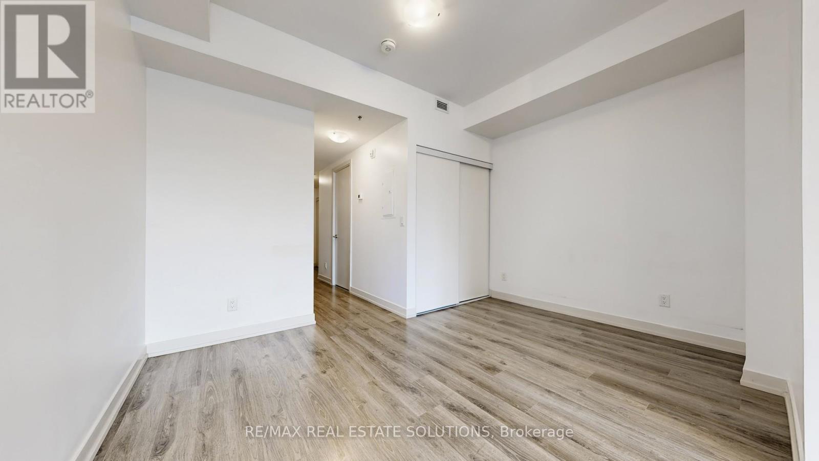 407 - 90 Glen Everest Road, Toronto (Birchcliffe-Cliffside), Ontario  M1N 0C3 - Photo 13 - E12909352