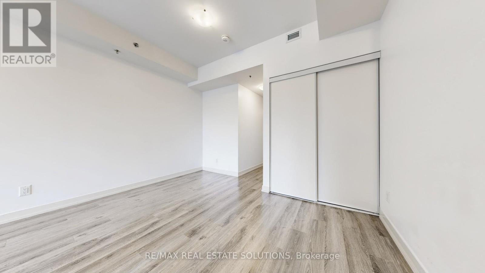 407 - 90 Glen Everest Road, Toronto (Birchcliffe-Cliffside), Ontario  M1N 0C3 - Photo 15 - E12909352