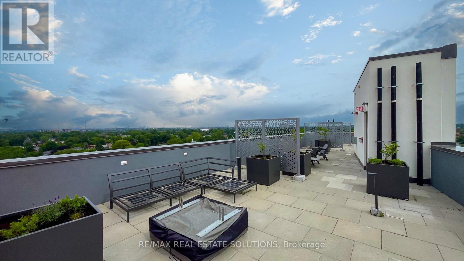 407 - 90 Glen Everest Road, Toronto (Birchcliffe-Cliffside), Ontario  M1N 0C3 - Photo 32 - E12909352