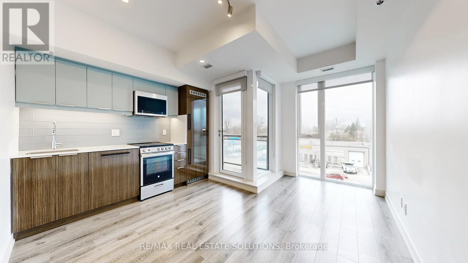 407 - 90 Glen Everest Road, Toronto (Birchcliffe-Cliffside), Ontario  M1N 0C3 - Photo 9 - E12909352