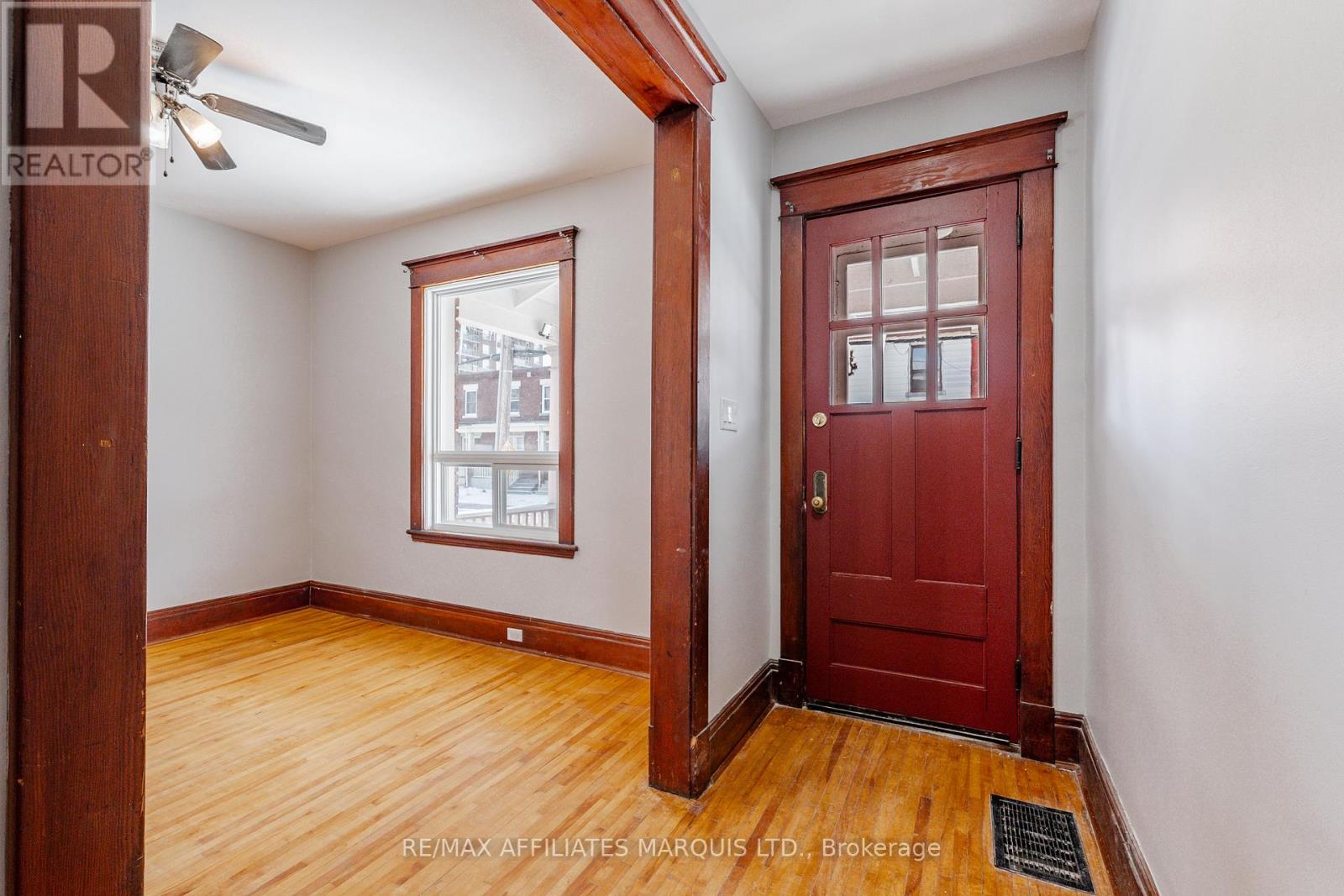 127 First Street W, Cornwall, Ontario  K6J 1C2 - Photo 4 - X12909238