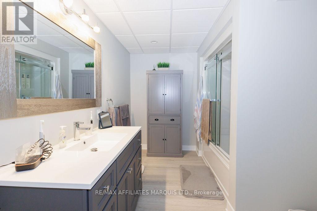 280 Industrial Boulevard, North Glengarry, Ontario K0C 1A0 - Photo 22 - X12909350