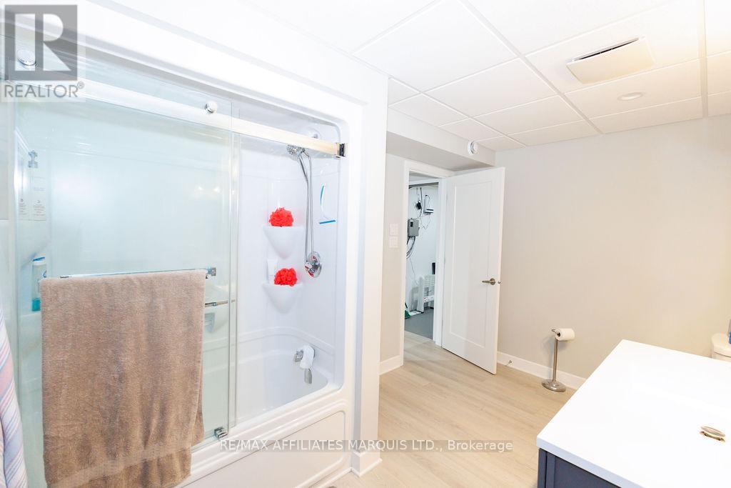 280 Industrial Boulevard, North Glengarry, Ontario K0C 1A0 - Photo 23 - X12909350