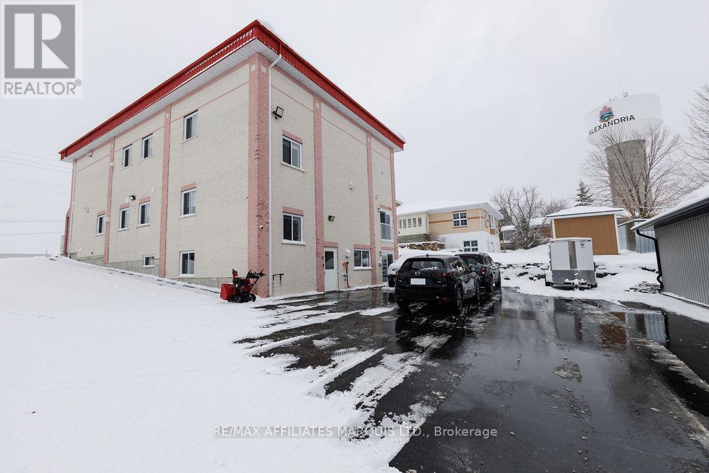 280 Industrial Boulevard, North Glengarry, Ontario K0C 1A0 - Photo 8 - X12909350