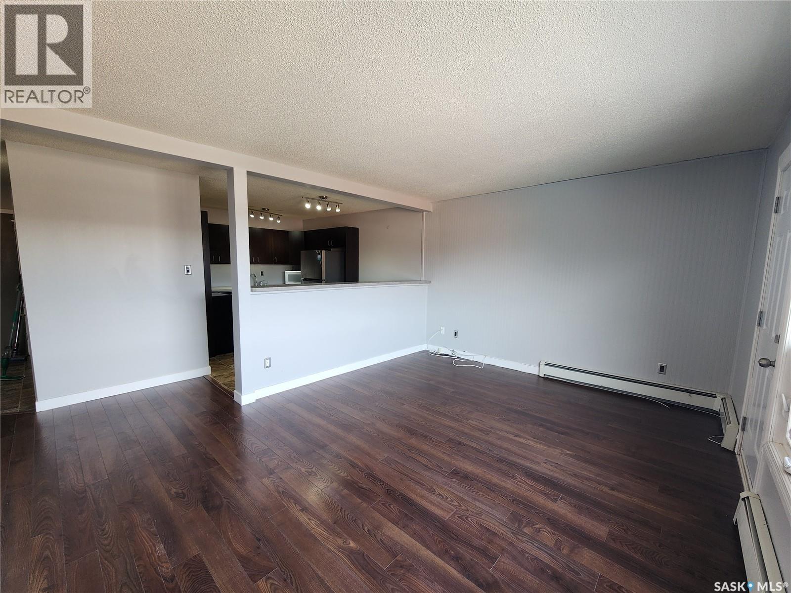 20 38 Spence Street, Regina, Saskatchewan  S4S 4H4 - Photo 7 - SK031026