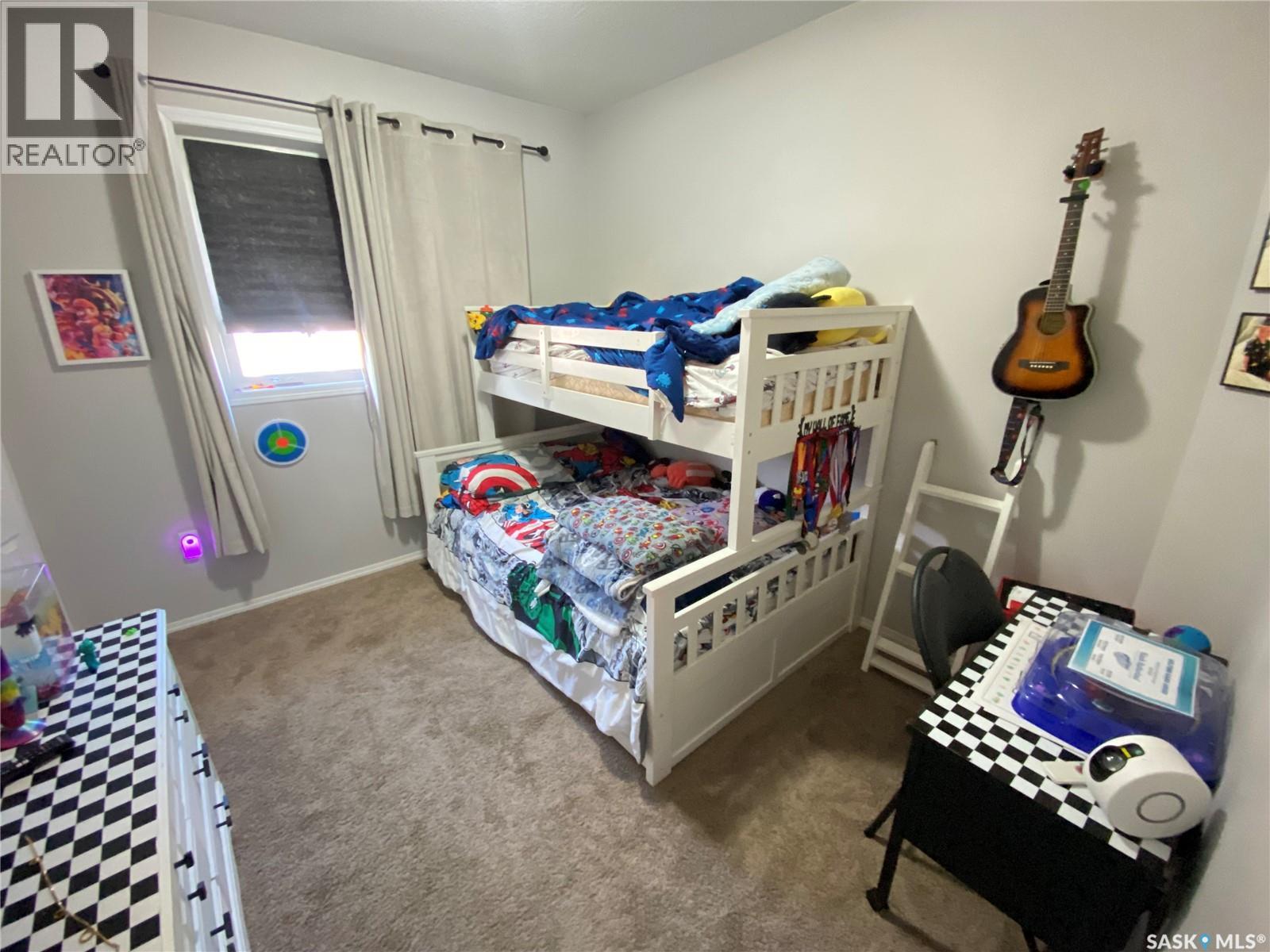 703 Barber Crescent, Weyburn, Saskatchewan  S4H 0B9 - Photo 13 - SK031016