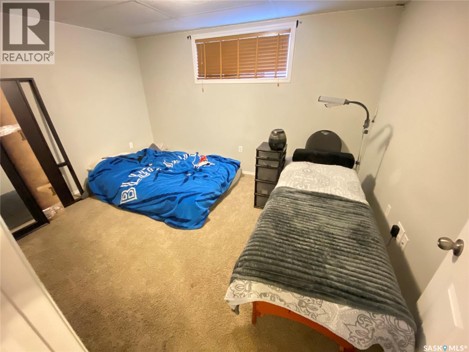 703 Barber Crescent, Weyburn, Saskatchewan  S4H 0B9 - Photo 18 - SK031016