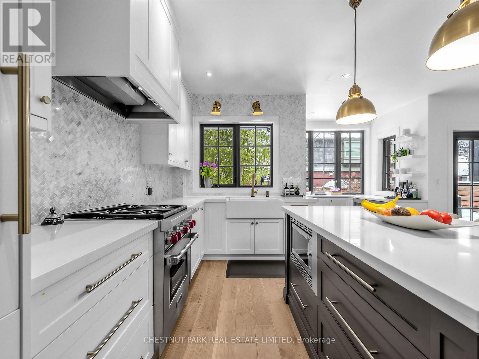 35 Castle Frank Road, Toronto, Ontario  M4W 2Z5 - Photo 12 - C12908762