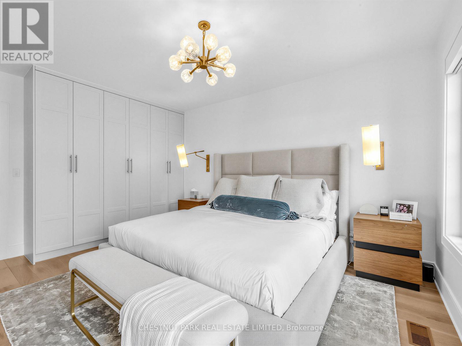 35 Castle Frank Road, Toronto, Ontario  M4W 2Z5 - Photo 18 - C12908762