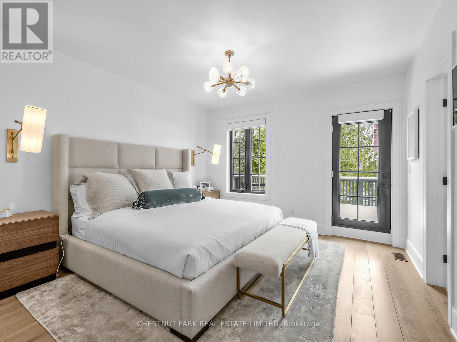 35 Castle Frank Road, Toronto, Ontario  M4W 2Z5 - Photo 17 - C12908762