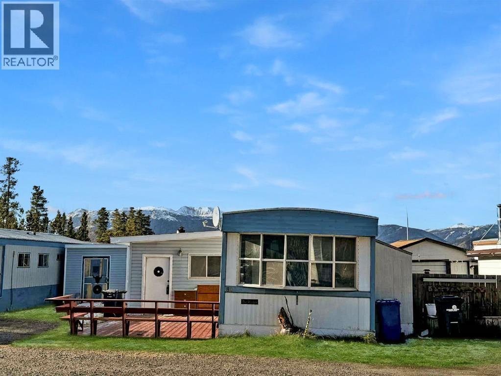 85 Shand Trailer Court, Grande Cache, Alberta  T0E 0Y0 - Photo 2 - A2269629