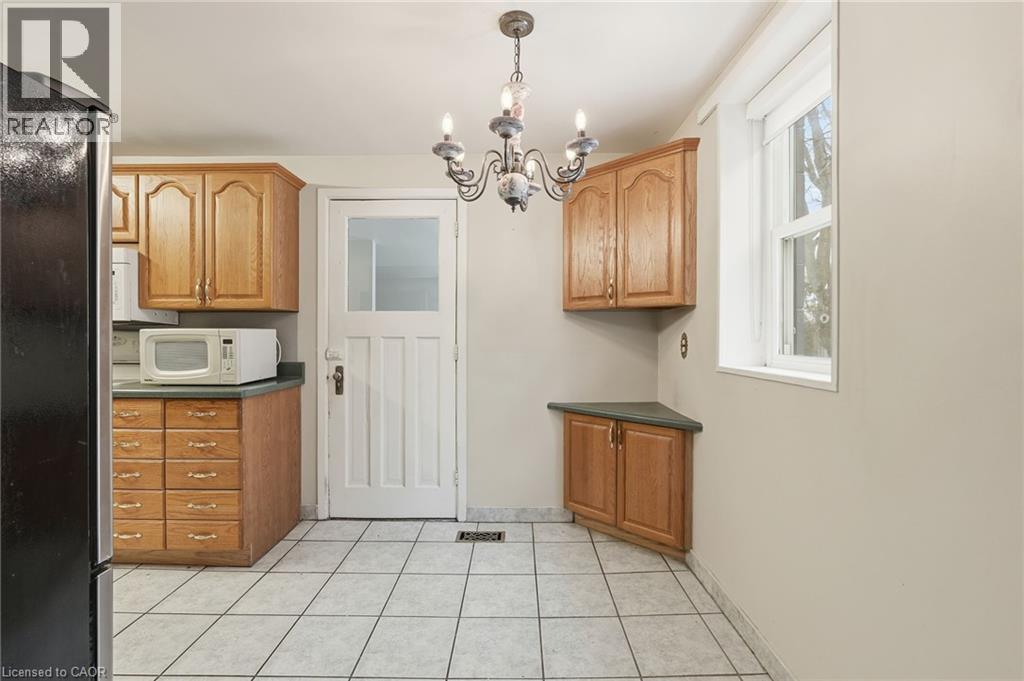 92 Gary Avenue, Hamilton, Ontario  L8S 1Y5 - Photo 13 - 40795225