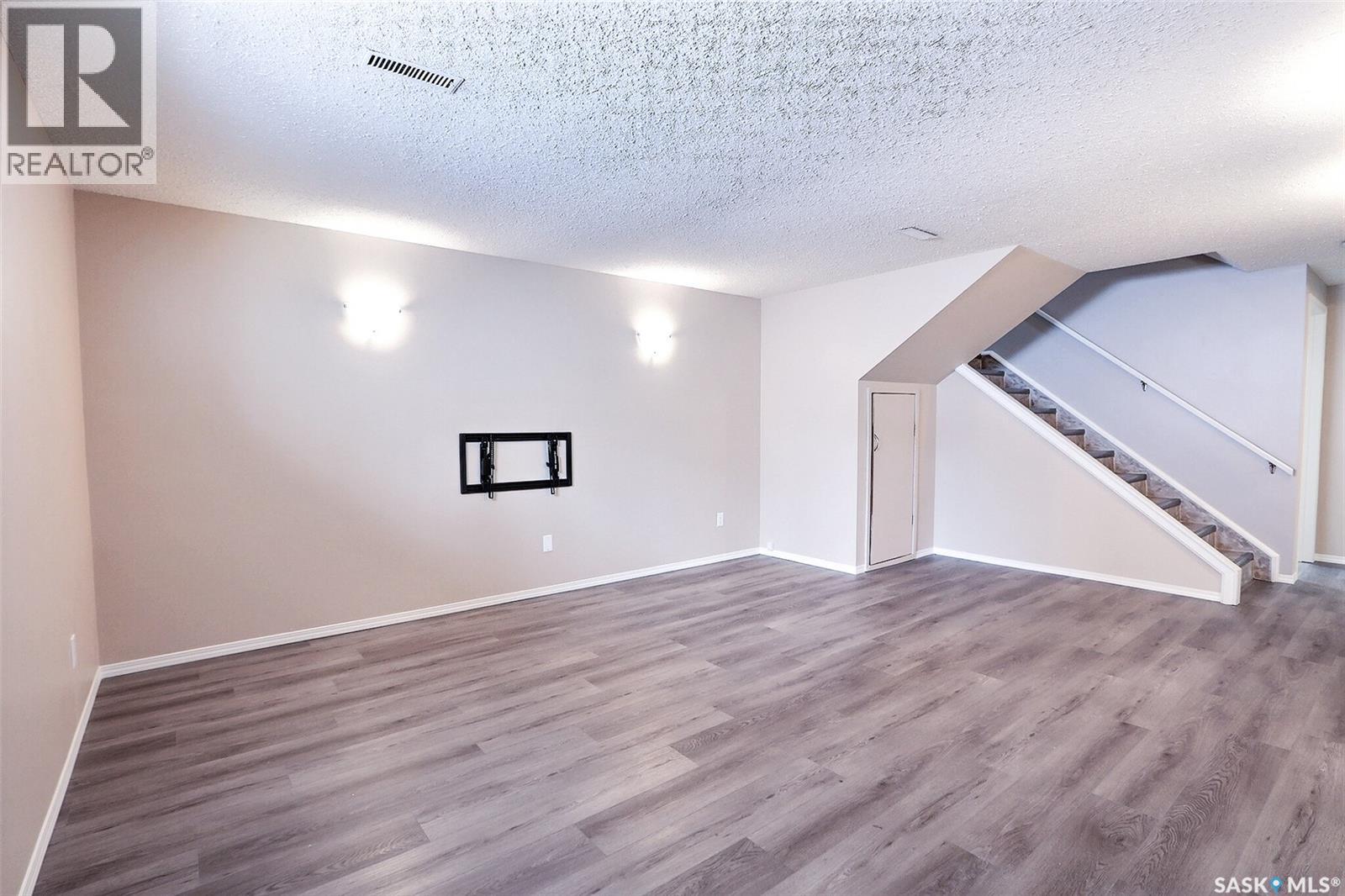 2881 Wyllie Crescent, Prince Albert, Saskatchewan  S6V 6M3 - Photo 15 - SK030767