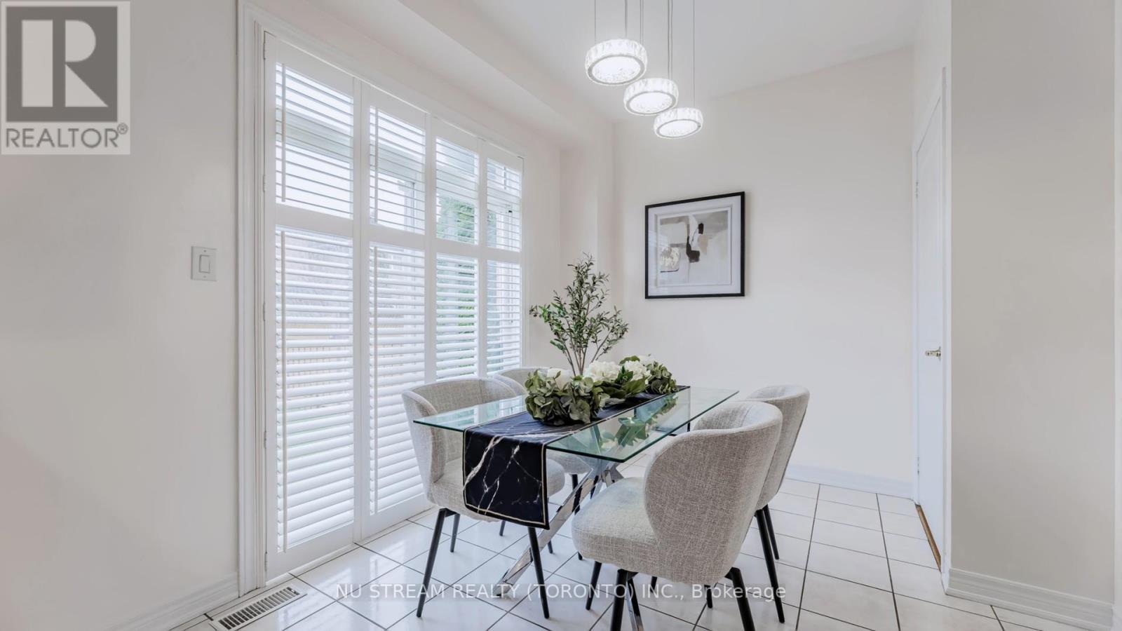 18 Radmore Place, Markham (Box Grove), Ontario  L6B 0G7 - Photo 14 - N12909078