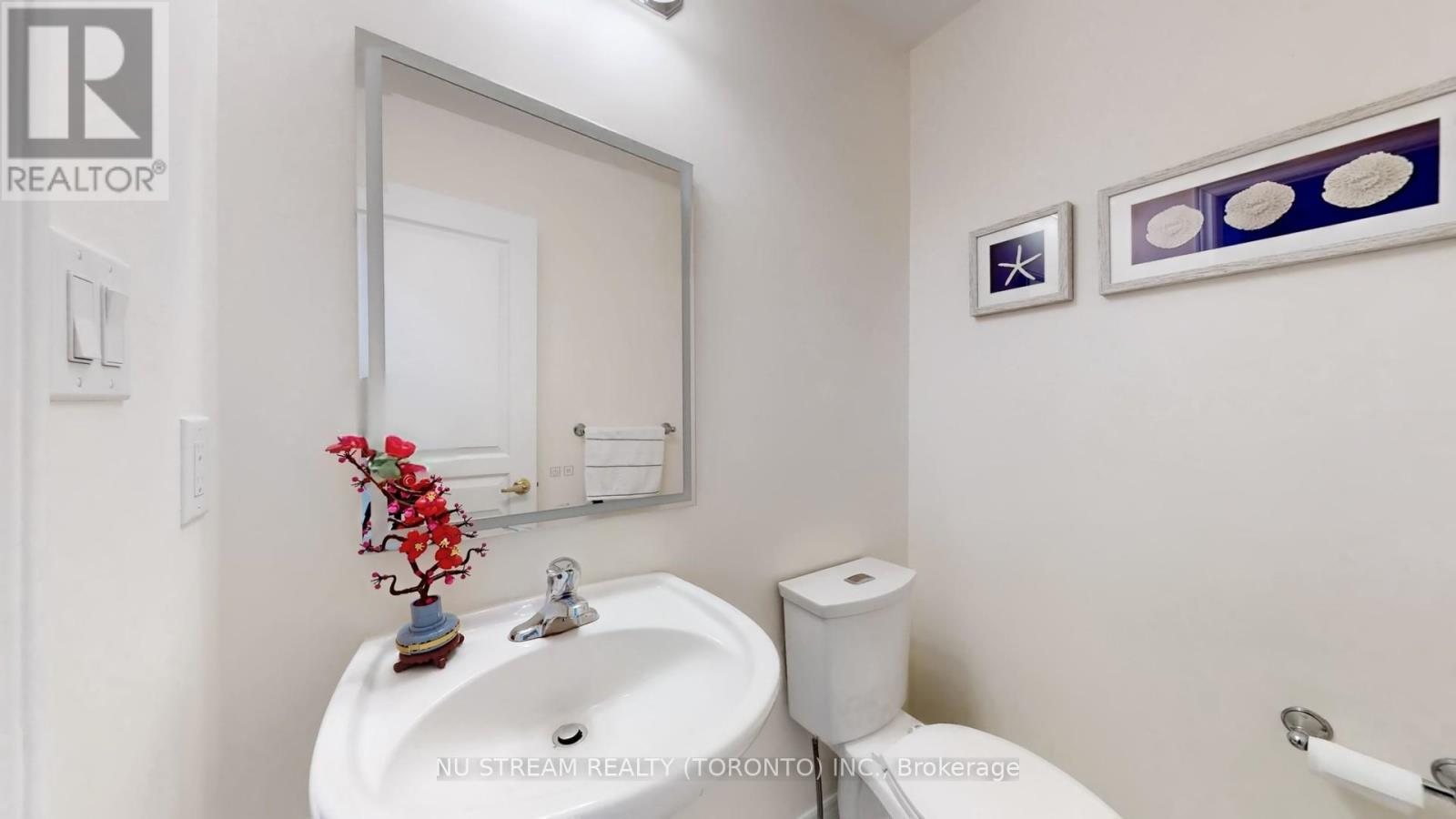 18 Radmore Place, Markham (Box Grove), Ontario  L6B 0G7 - Photo 17 - N12909078