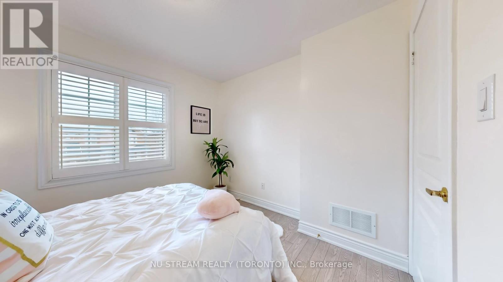 18 Radmore Place, Markham (Box Grove), Ontario  L6B 0G7 - Photo 32 - N12909078