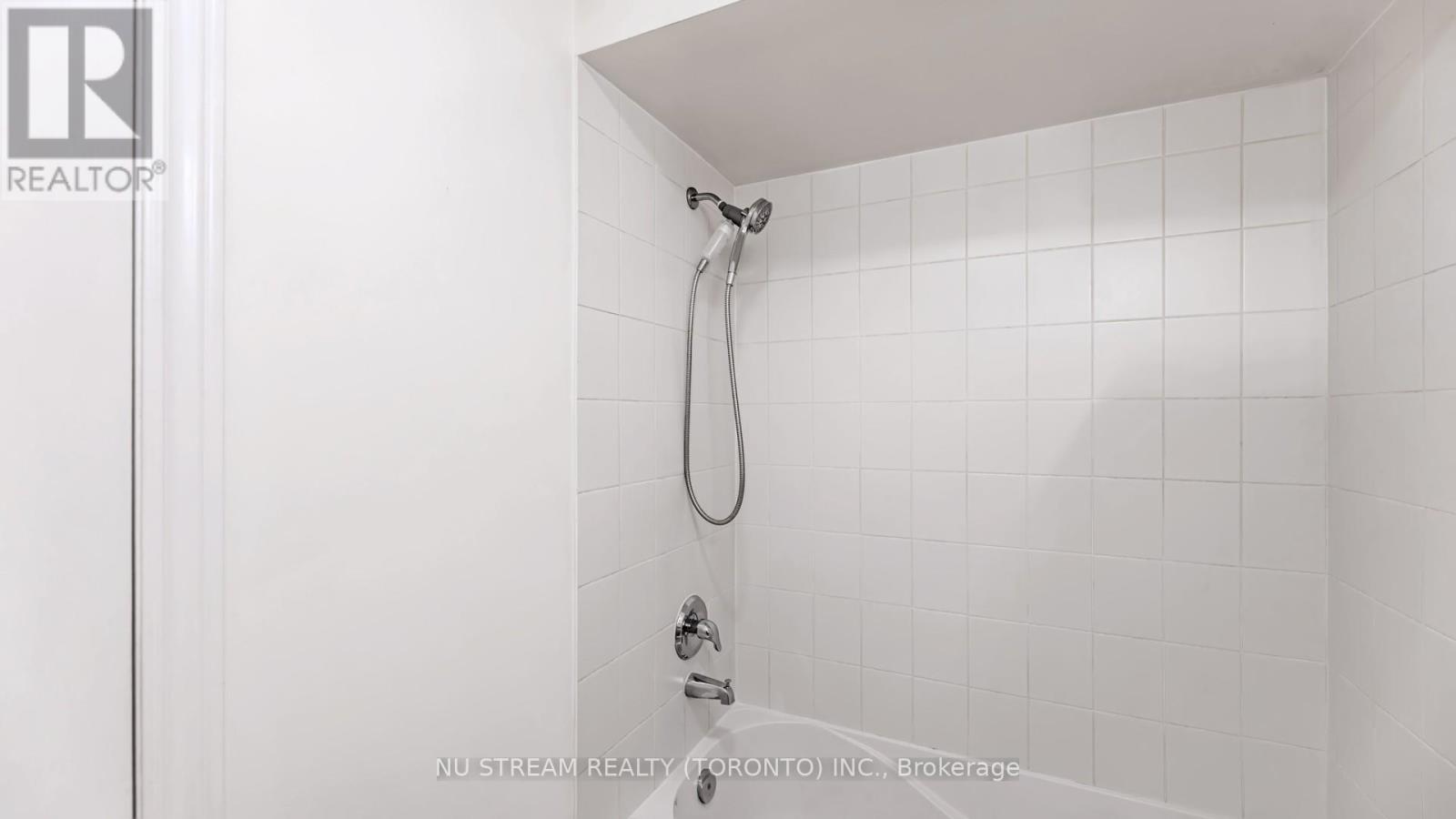 18 Radmore Place, Markham (Box Grove), Ontario  L6B 0G7 - Photo 37 - N12909078