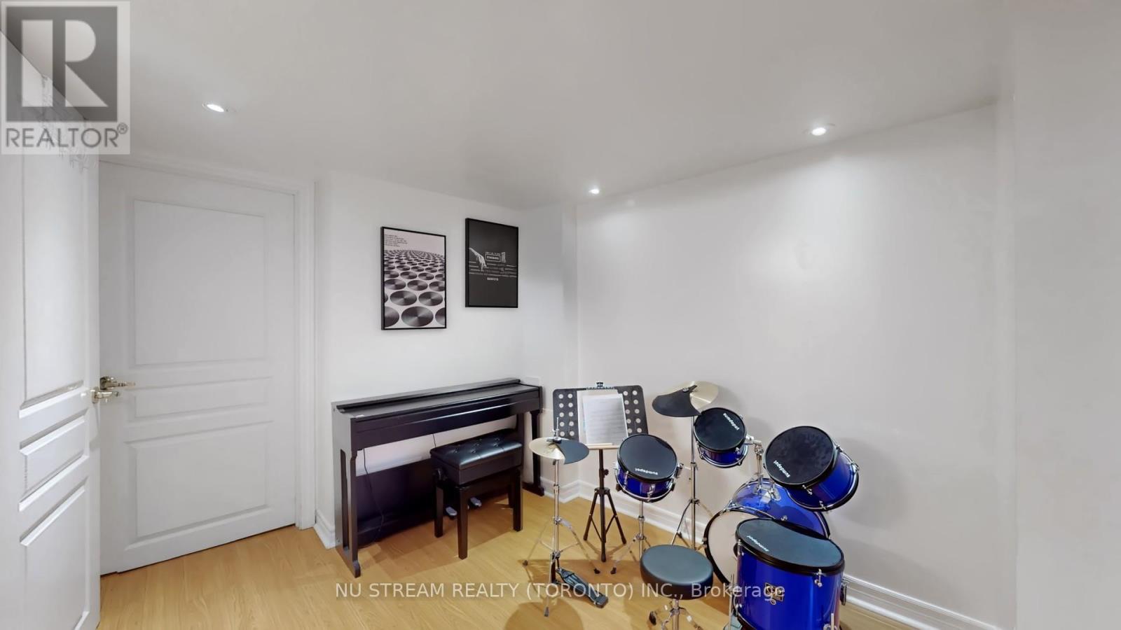 18 Radmore Place, Markham (Box Grove), Ontario  L6B 0G7 - Photo 38 - N12909078