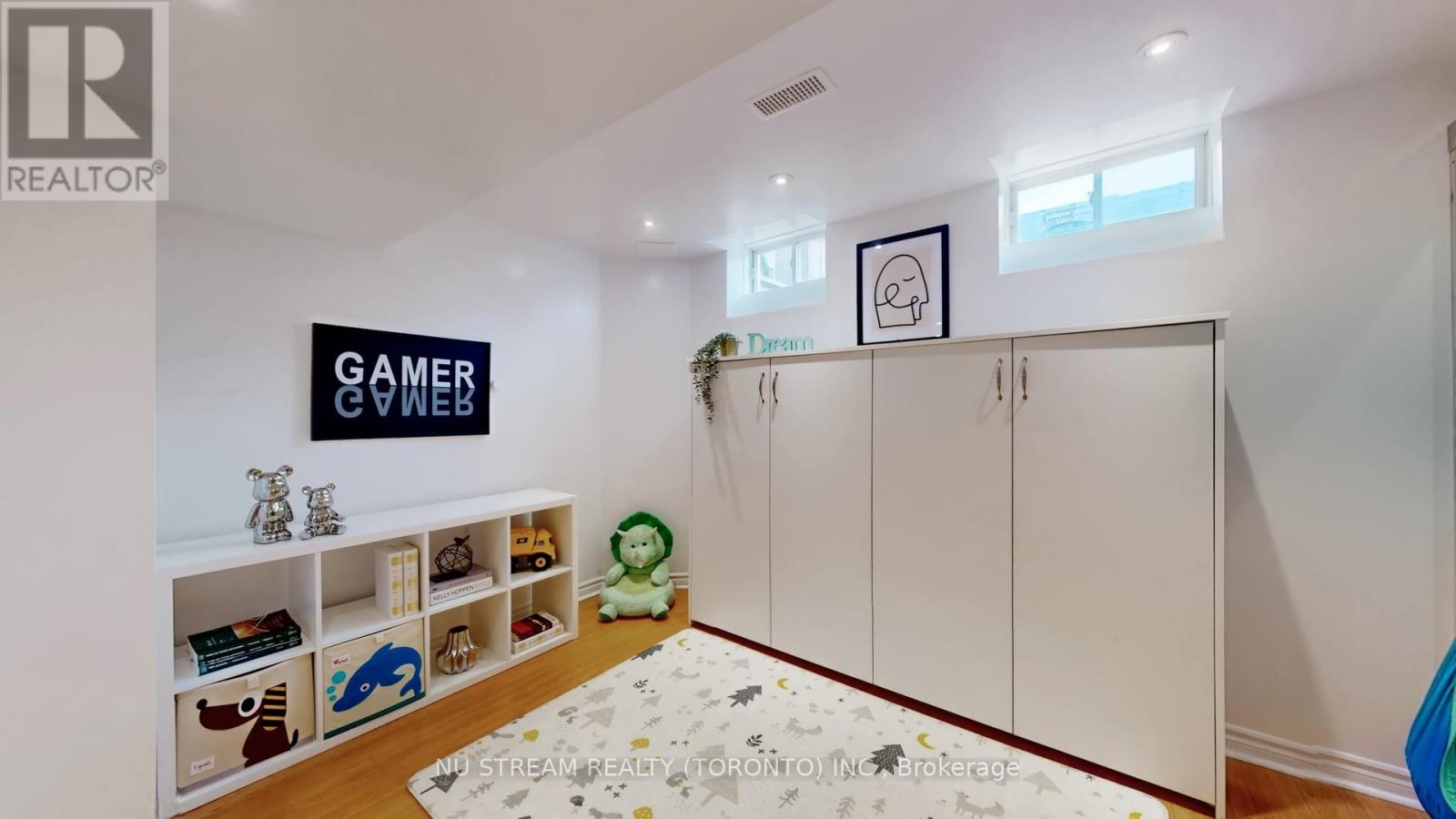 18 Radmore Place, Markham (Box Grove), Ontario  L6B 0G7 - Photo 43 - N12909078