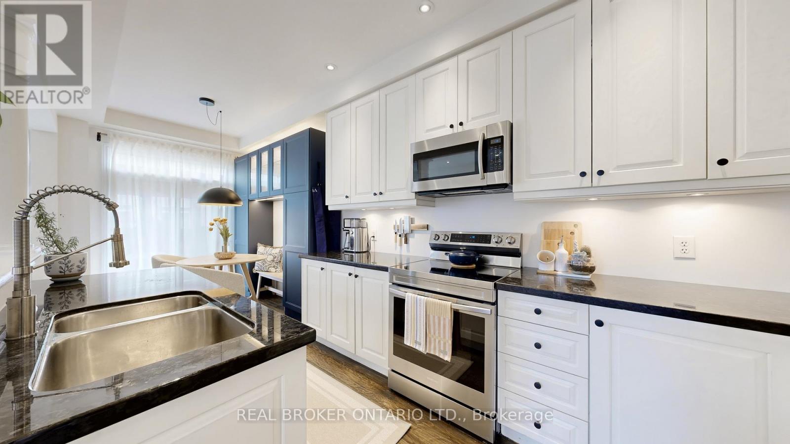 125 Gosnel Circle, Bradford West Gwillimbury (Bradford), Ontario  L3Z 0G3 - Photo 14 - N12909090