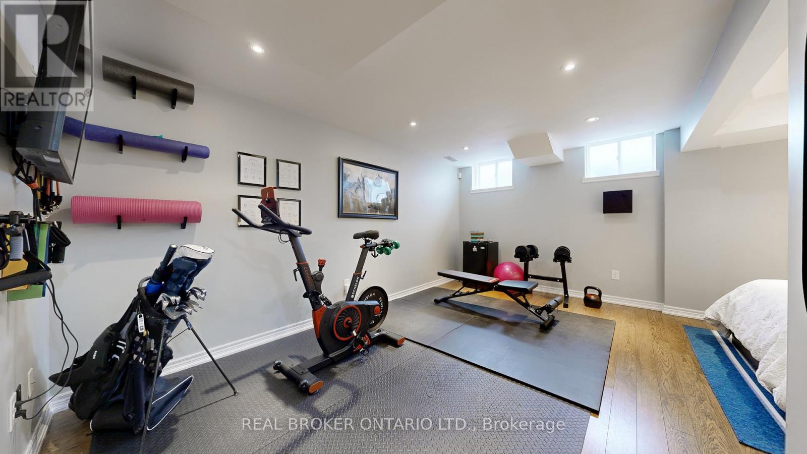 125 Gosnel Circle, Bradford West Gwillimbury (Bradford), Ontario  L3Z 0G3 - Photo 41 - N12909090