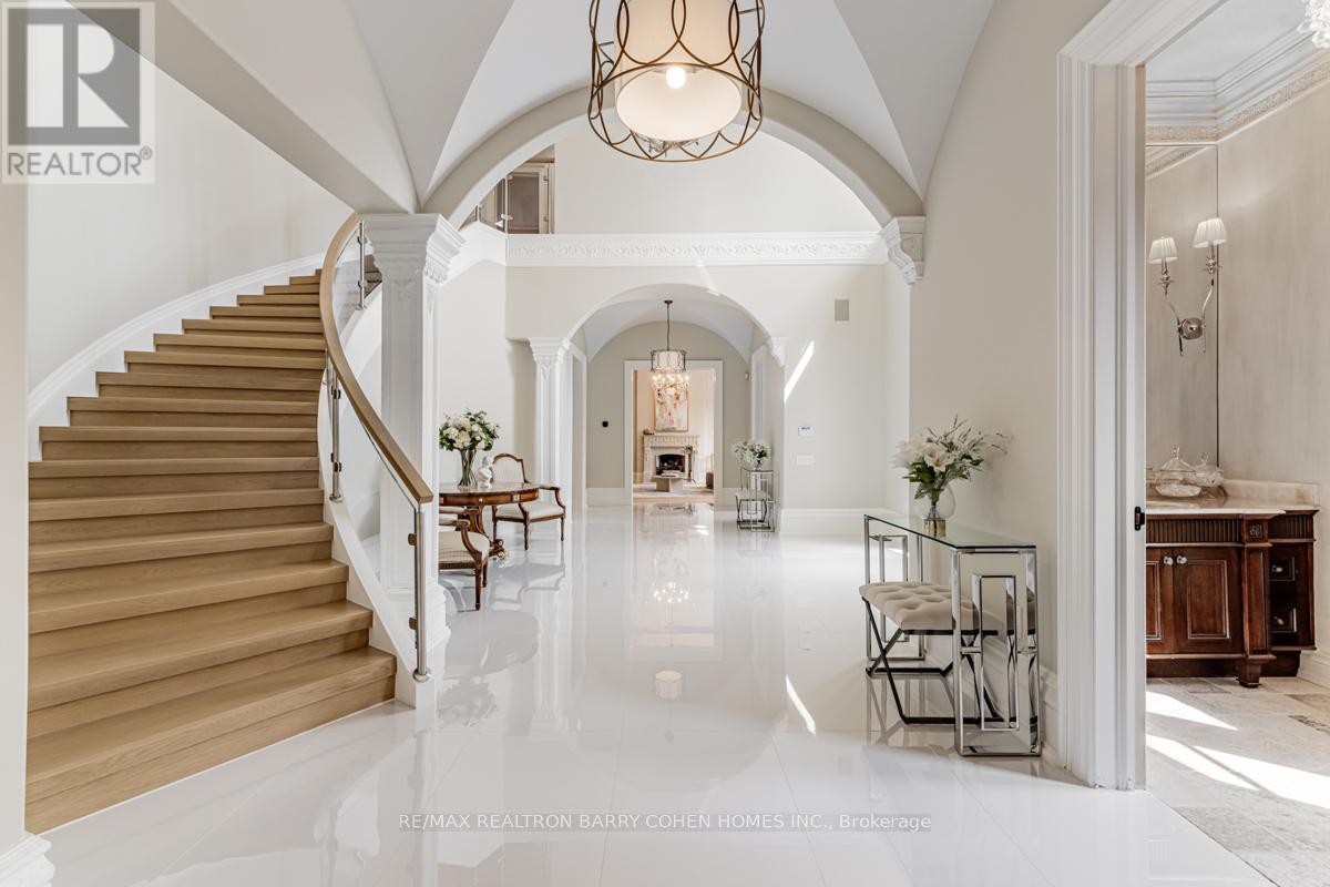 31 Thornbank Road, Vaughan, Ontario  L4J 2A1 - Photo 9 - N12909096