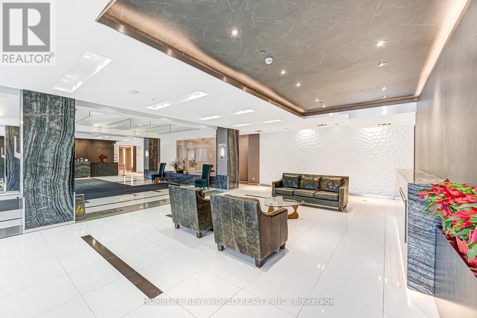 501 - 7165 Yonge Street, Markham (Grandview), Ontario  L3T 0C9 - Photo 2 - N12909310