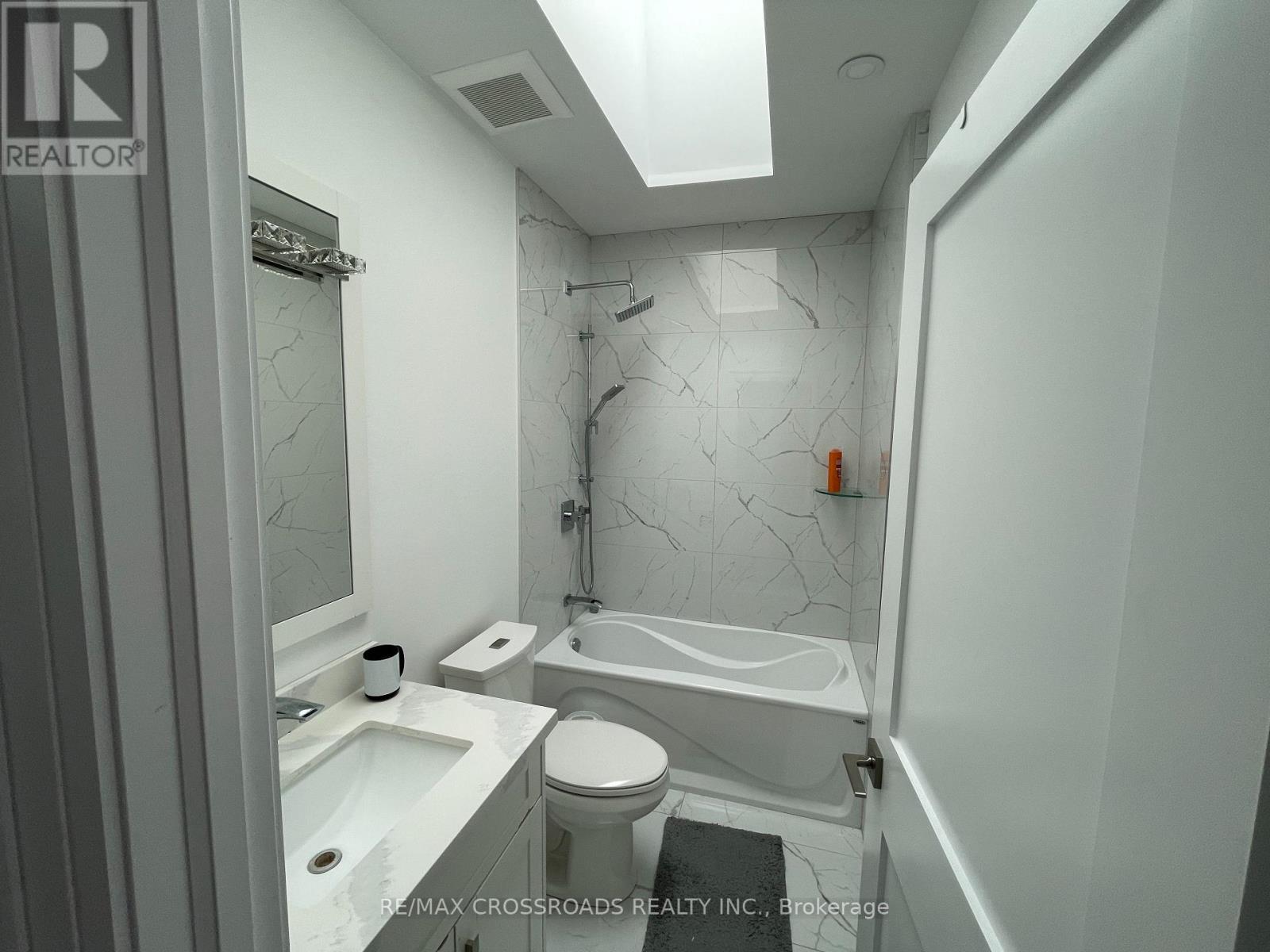 89 Cadorna Avenue, Toronto, Ontario  M4J 3W9 - Photo 23 - E12771598