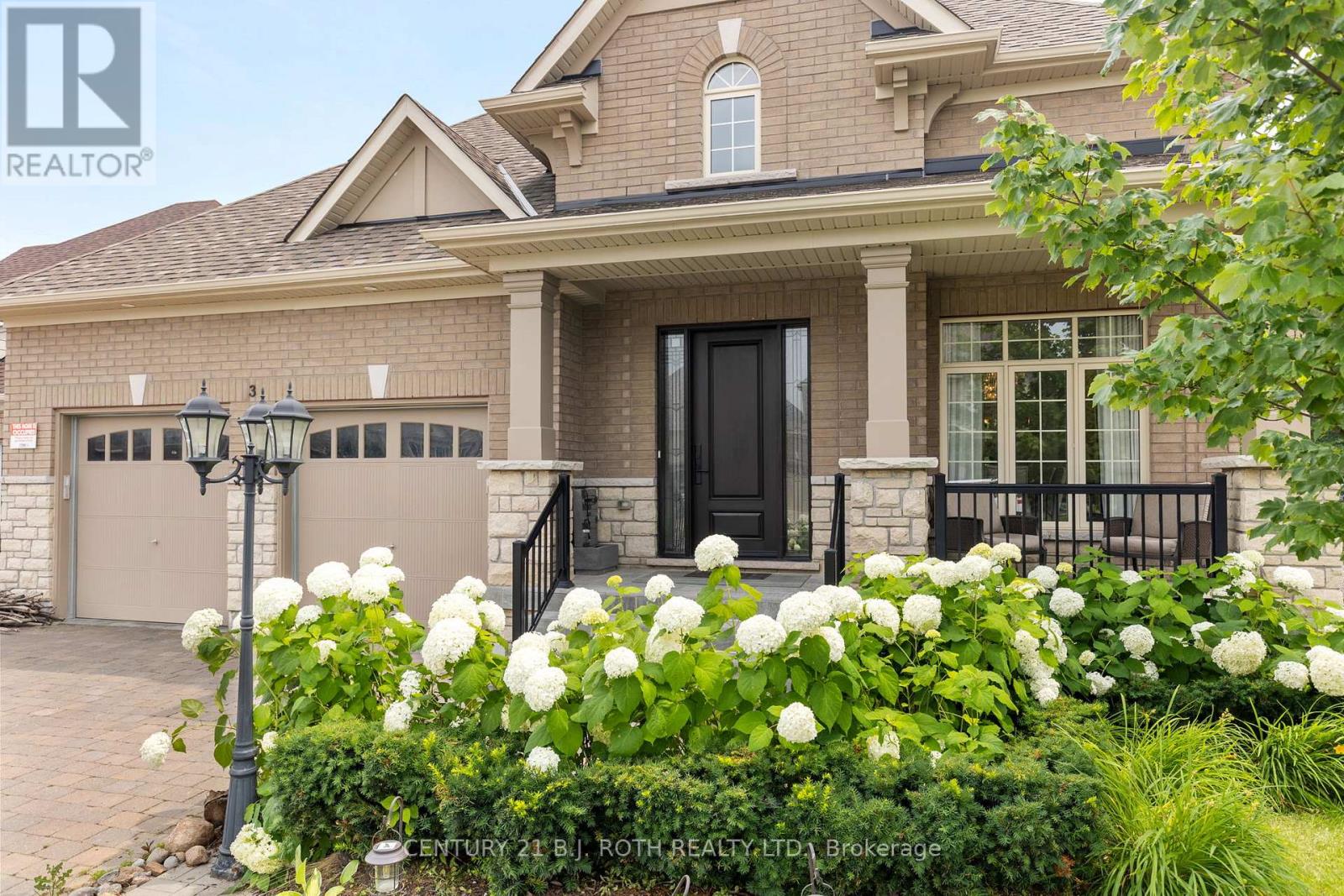 3 Cameron Street, Springwater (Centre Vespra), Ontario  L9X 0S6 - Photo 2 - S12909040