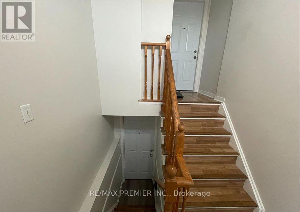 Bsmt - 11 Draper Crescent, Barrie (Painswick North), Ontario  L4N 8B1 - Photo 2 - S12909162