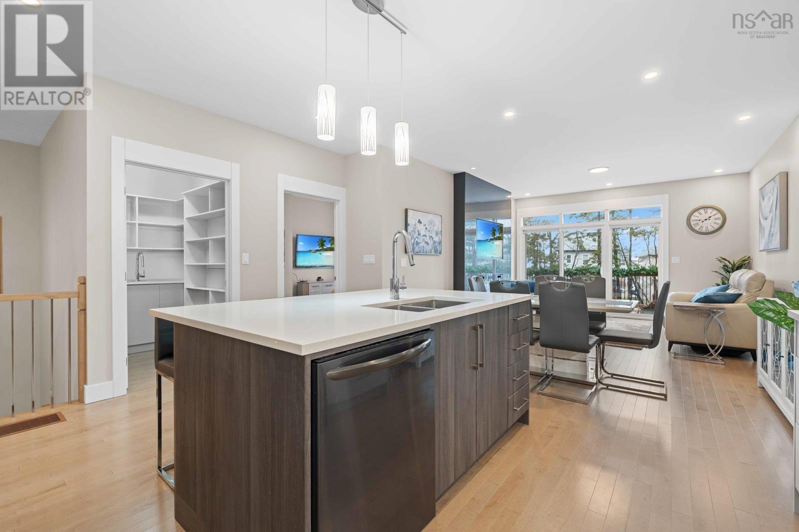 14 Helen Creighton Court, Bedford, Nova Scotia  B4B 0Z6 - Photo 7 - 202604994