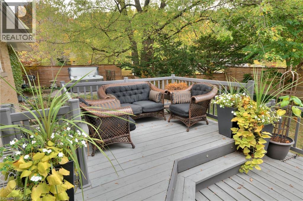 243 Lincoln Road, Waterloo, Ontario  N2J 2P4 - Photo 28 - 40811252