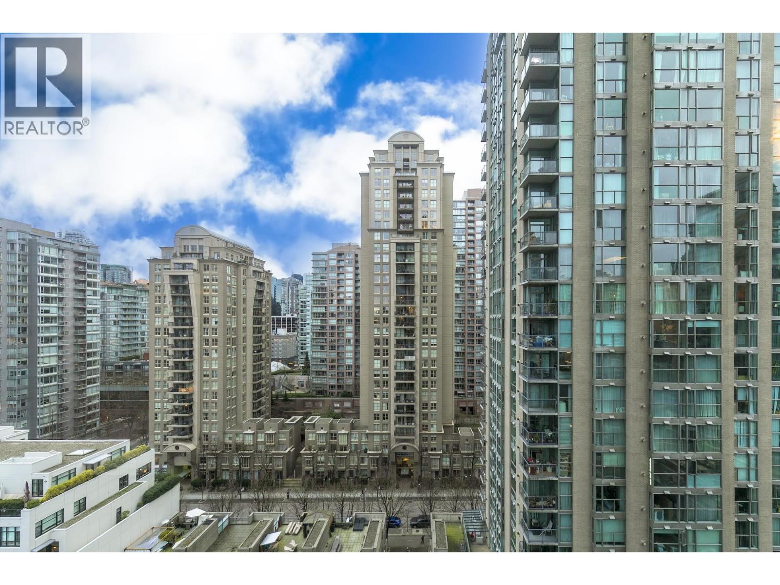 2010 939 Homer Street, Vancouver, British Columbia V6B 2W6 - Photo 24 - R3094311