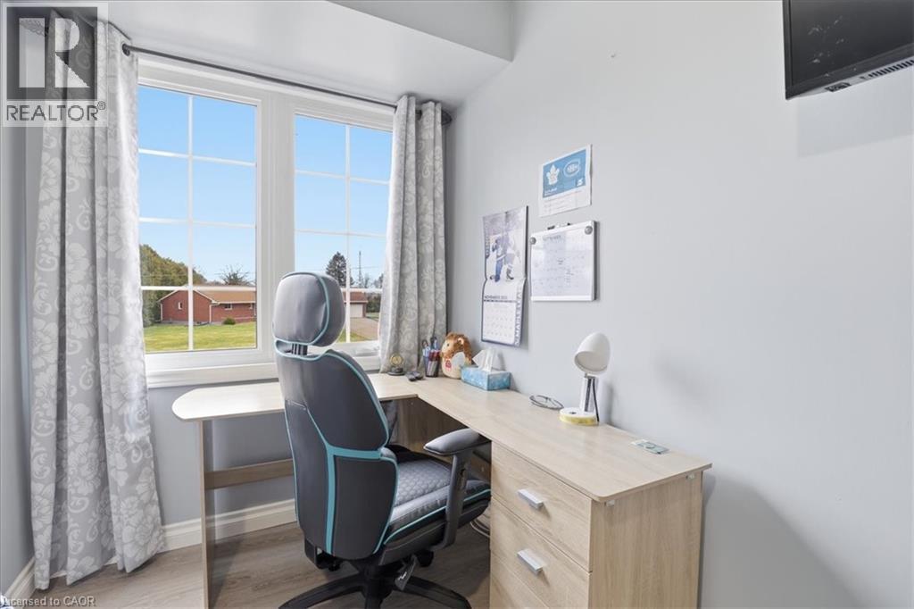 6 Bannister Street, Oakland, Ontario  N0E 1L0 - Photo 12 - 40813311