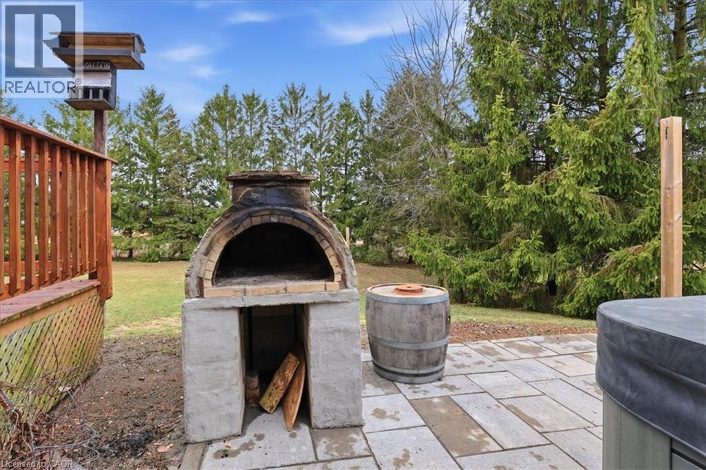 6 Bannister Street, Oakland, Ontario  N0E 1L0 - Photo 31 - 40813311