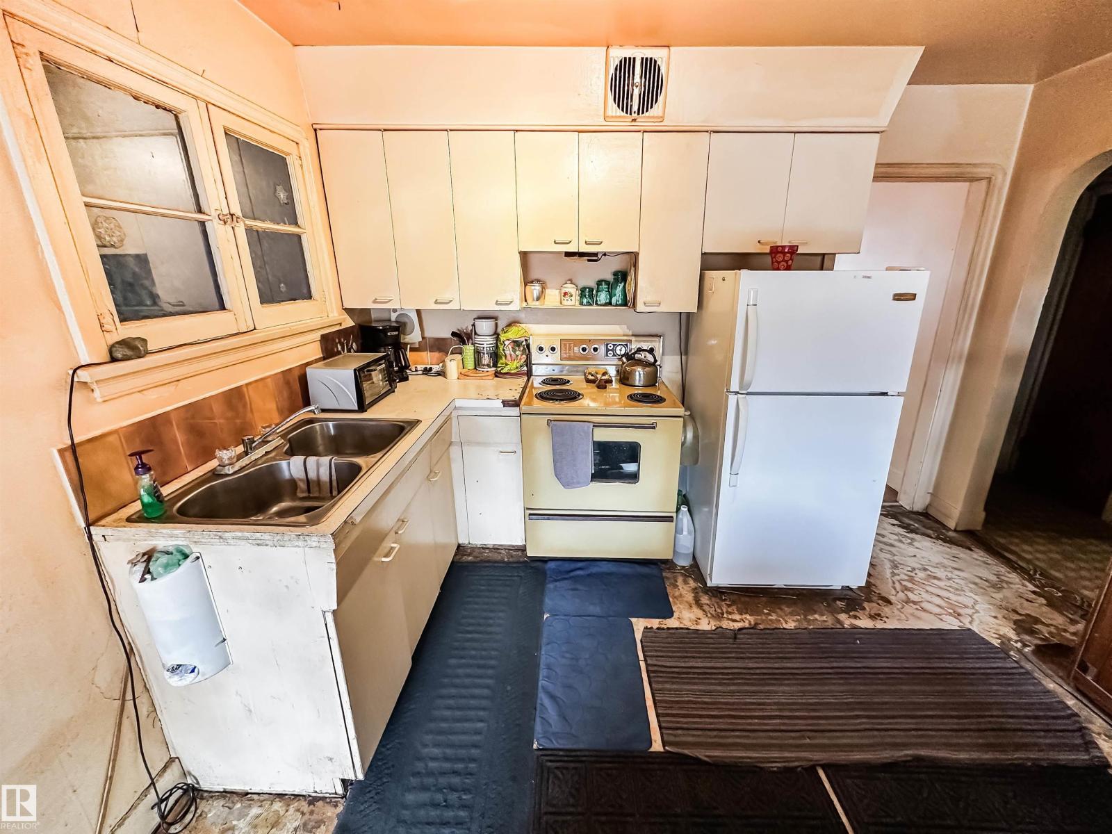 11345 93 St Nw, Edmonton, Alberta  T5G 1C3 - Photo 10 - E4478679