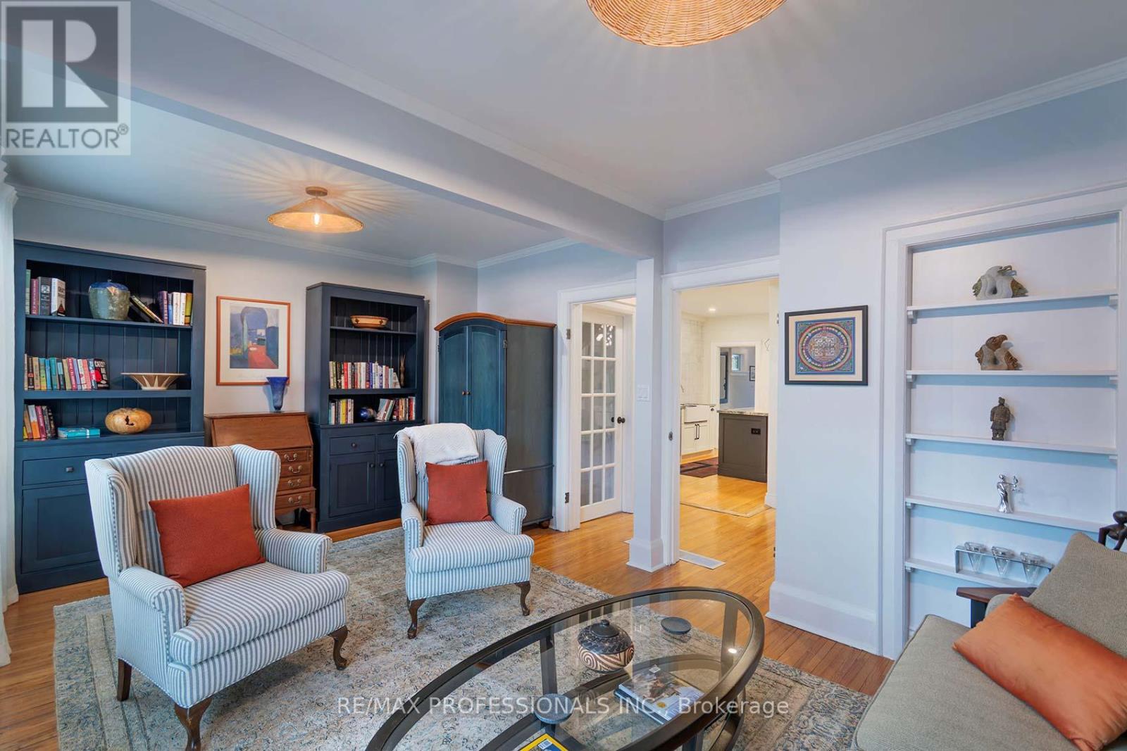 88 Morningside Avenue, Toronto, Ontario  M6S 1C9 - Photo 19 - W12909084