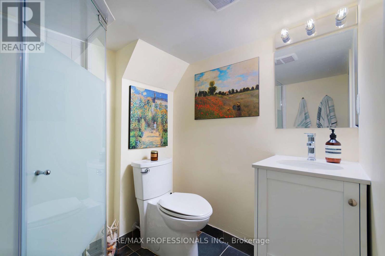 88 Morningside Avenue, Toronto, Ontario  M6S 1C9 - Photo 29 - W12909084