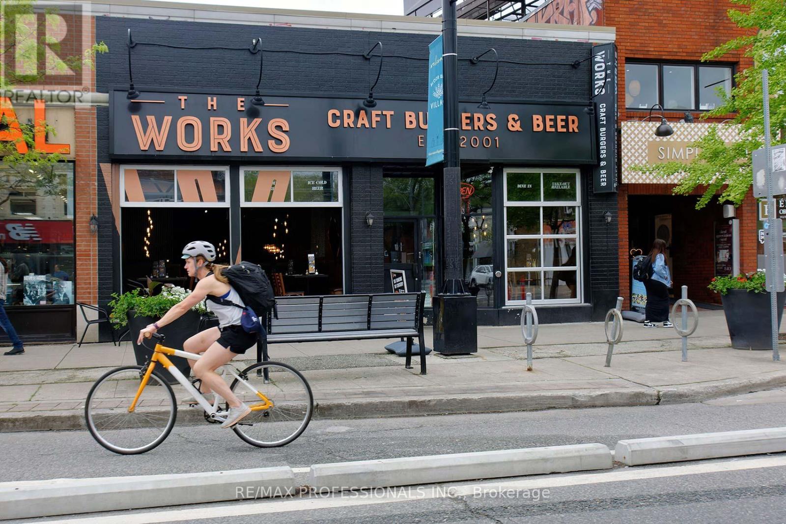 88 Morningside Avenue, Toronto, Ontario  M6S 1C9 - Photo 40 - W12909084