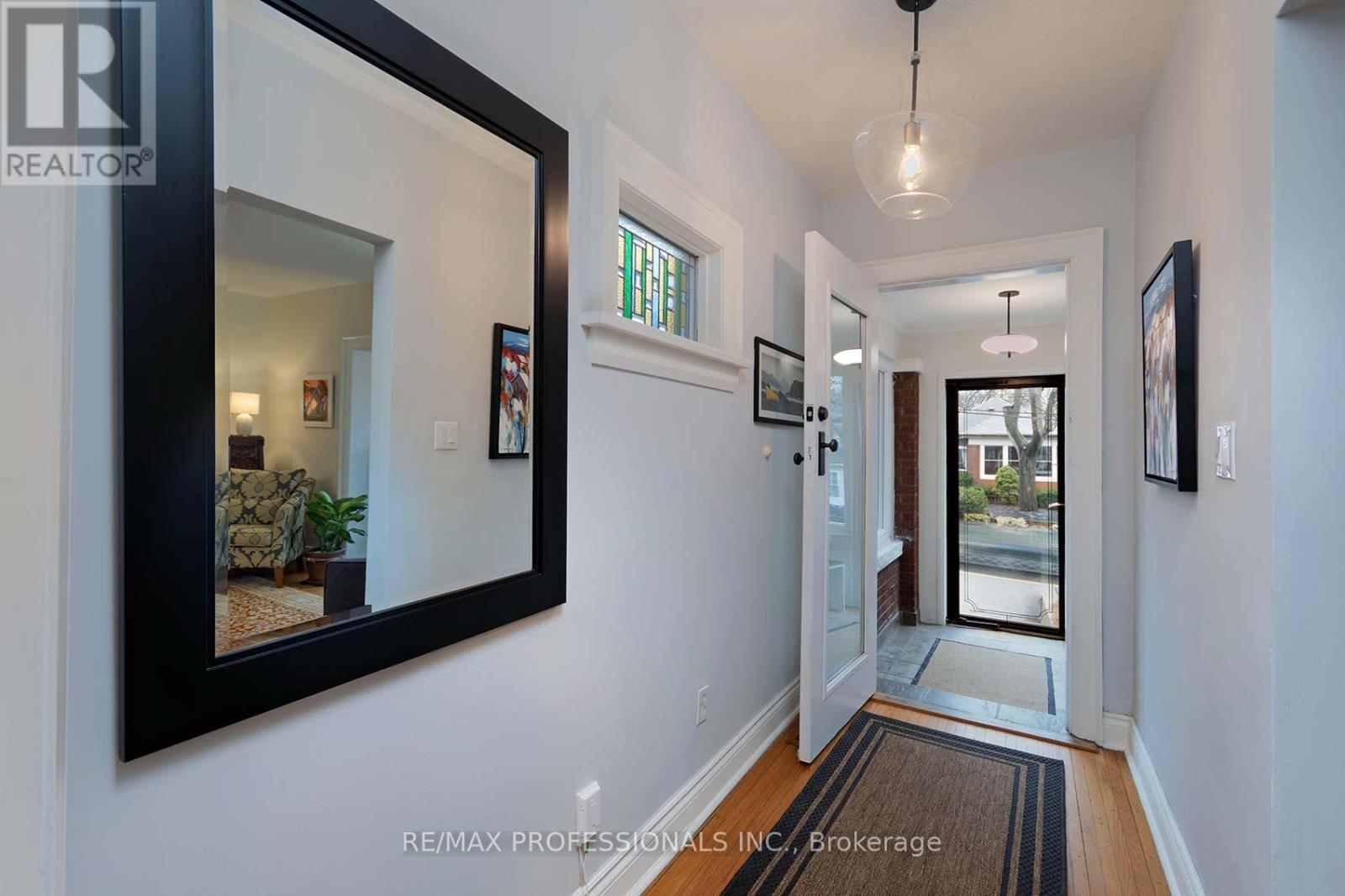 88 Morningside Avenue, Toronto, Ontario  M6S 1C9 - Photo 5 - W12909084