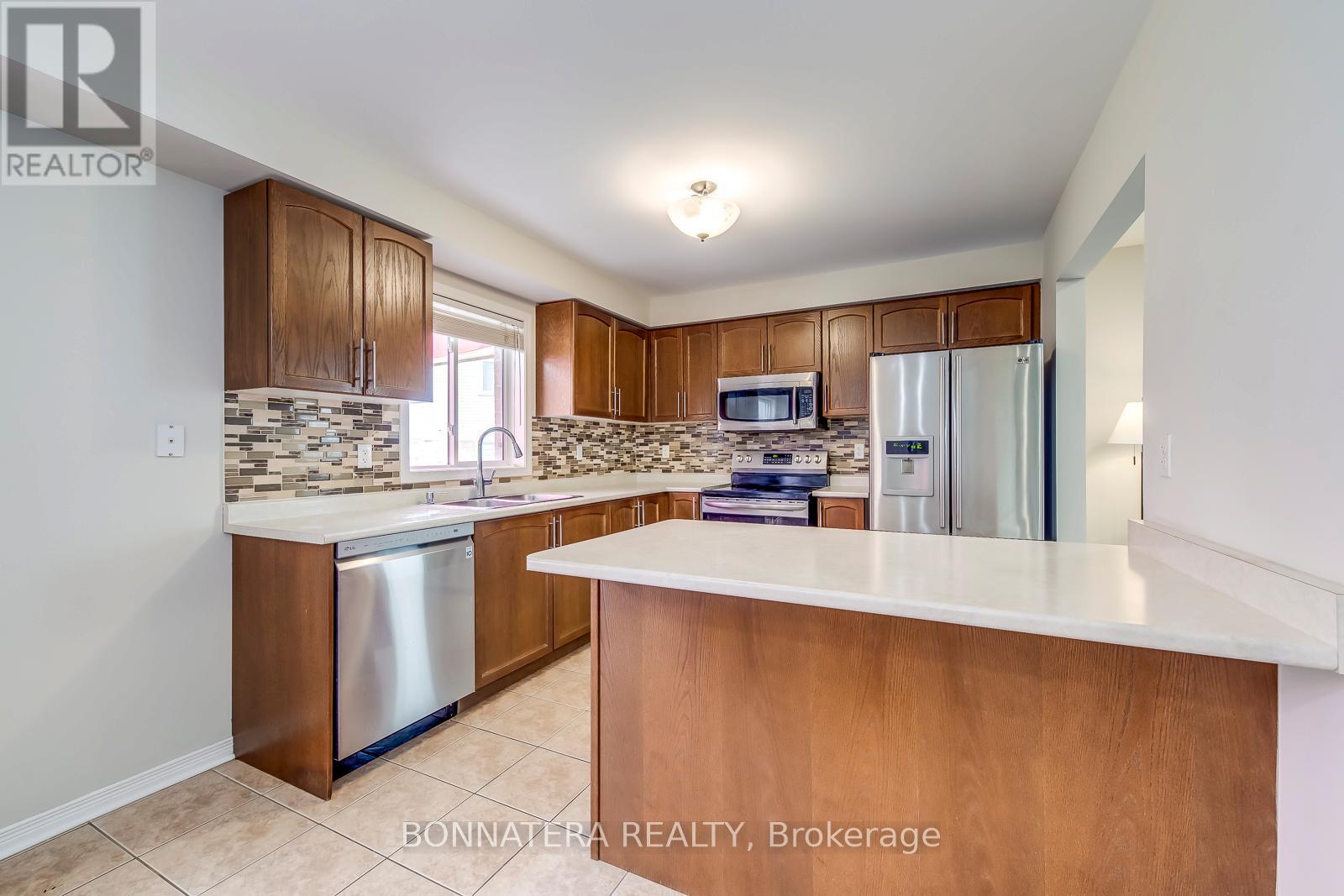 411 Hobbs Crescent, Milton, Ontario  L9T 0J2 - Photo 11 - W12909112