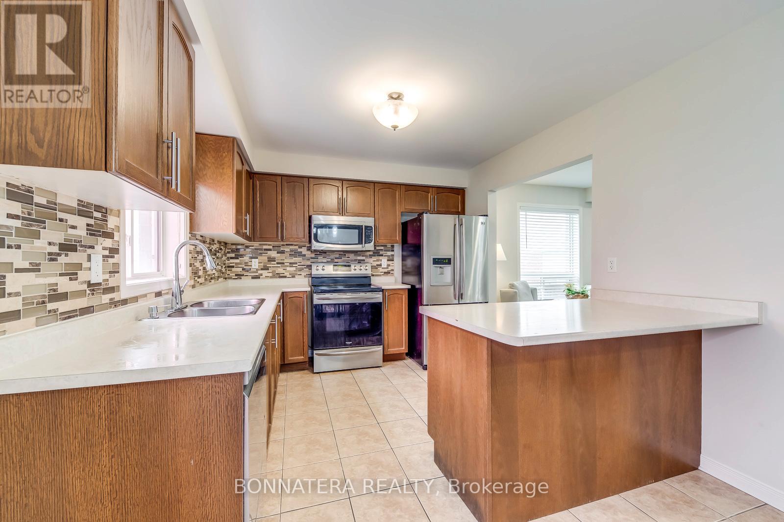 411 Hobbs Crescent, Milton, Ontario  L9T 0J2 - Photo 12 - W12909112