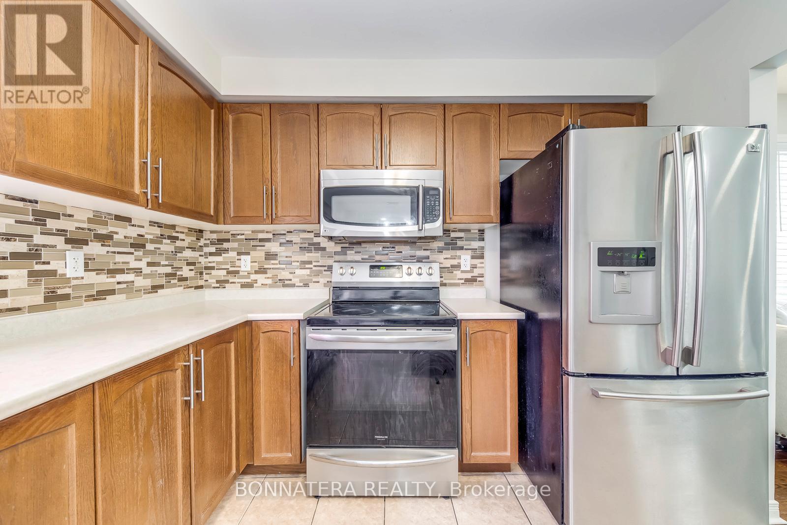 411 Hobbs Crescent, Milton, Ontario  L9T 0J2 - Photo 14 - W12909112