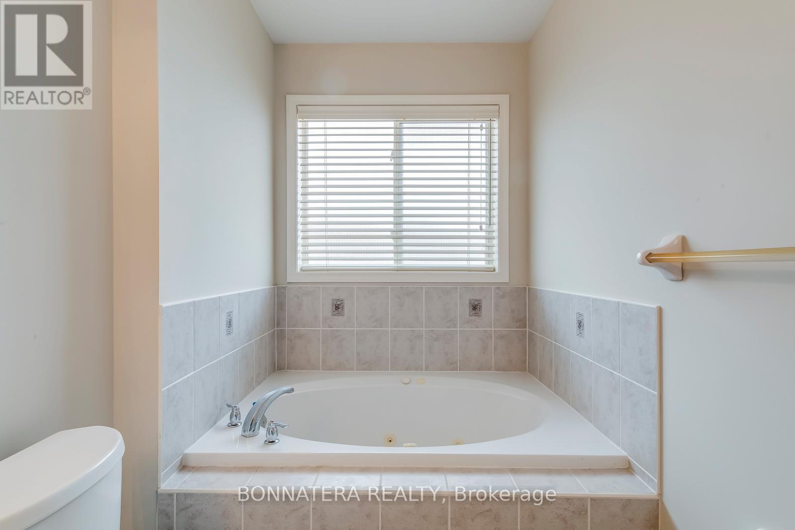 411 Hobbs Crescent, Milton, Ontario  L9T 0J2 - Photo 27 - W12909112