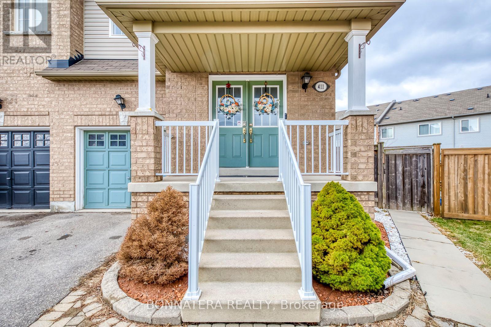 411 Hobbs Crescent, Milton, Ontario  L9T 0J2 - Photo 3 - W12909112